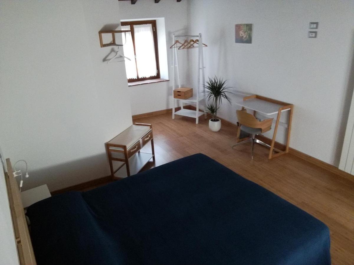 B & B Via Di Mezzo Coreglia Antelminelli Exteriör bild